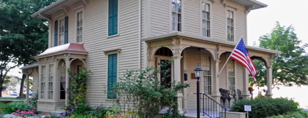 Heritage House Victorian Museum